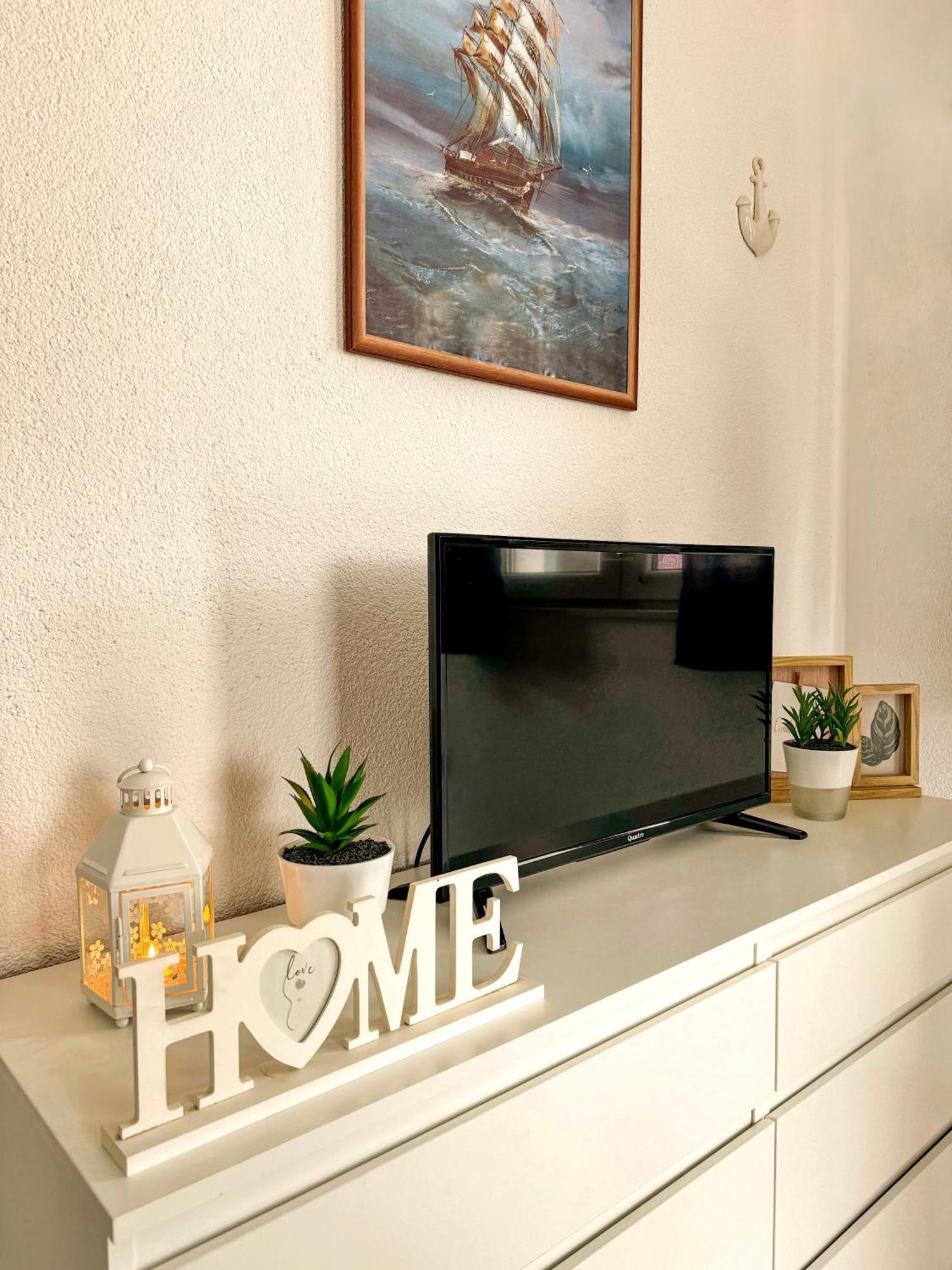 Apartmani Cvangic Vir Exterior foto